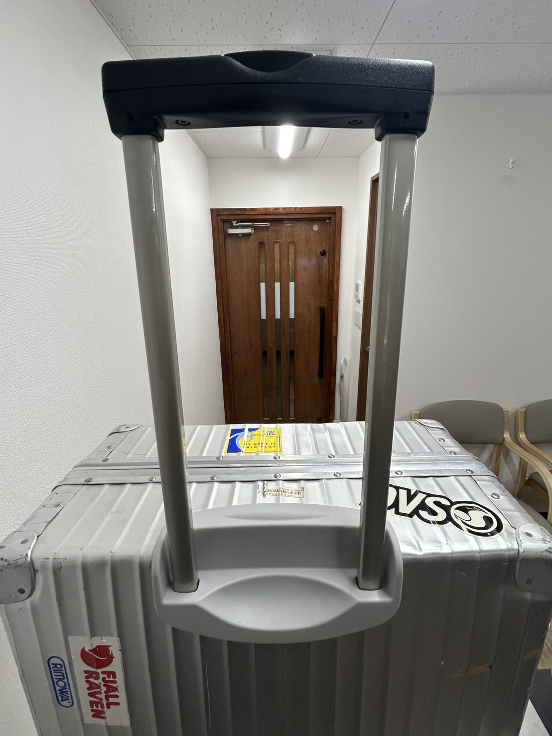 旧型クラシックフライトの伸縮ハンドルを純正品で全交換。 修理後